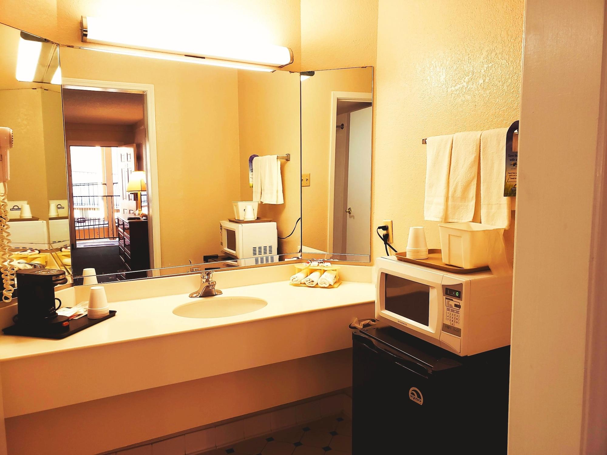 Econo Lodge Richmond-North Chesterfield Zewnętrze zdjęcie