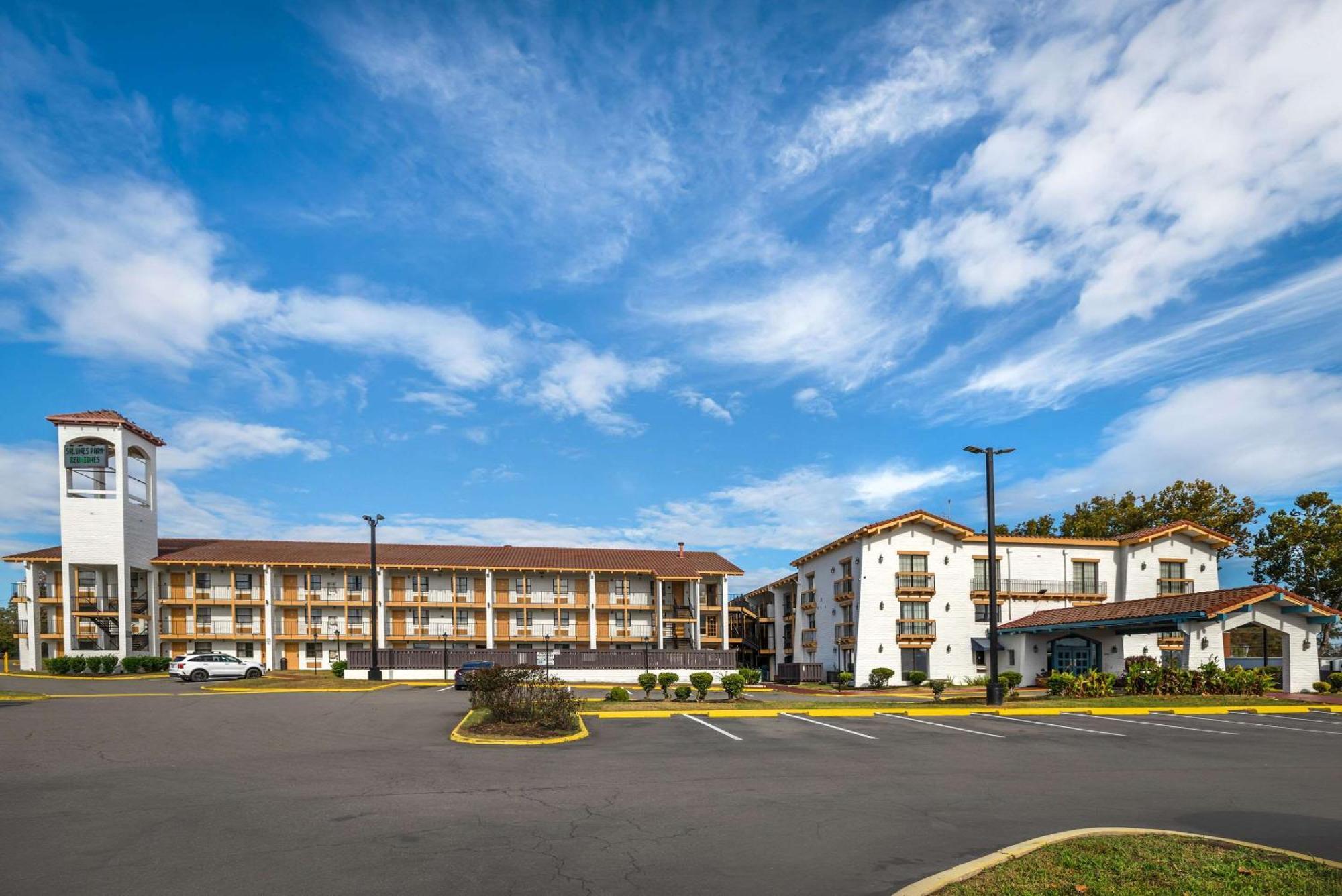 Econo Lodge Richmond-North Chesterfield Zewnętrze zdjęcie
