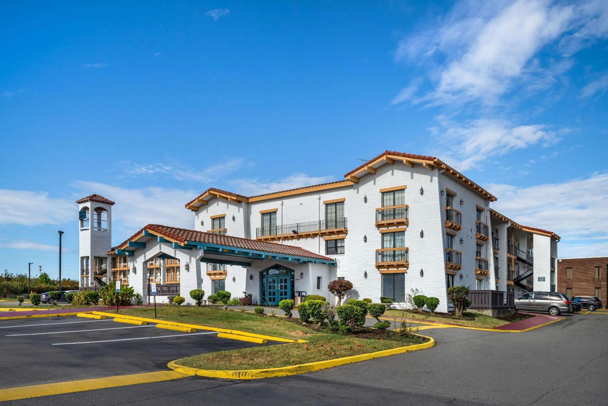 Econo Lodge Richmond-North Chesterfield Zewnętrze zdjęcie